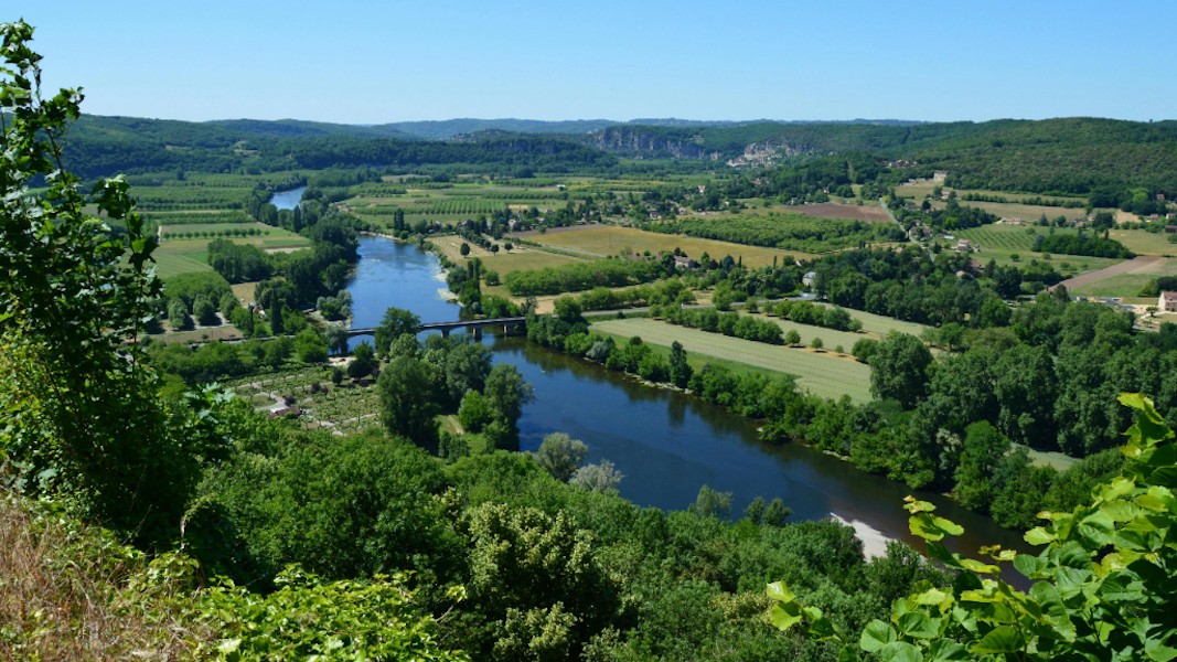 Ontsnap naar de Dordogne: Vakantiehuizen met Zwembad