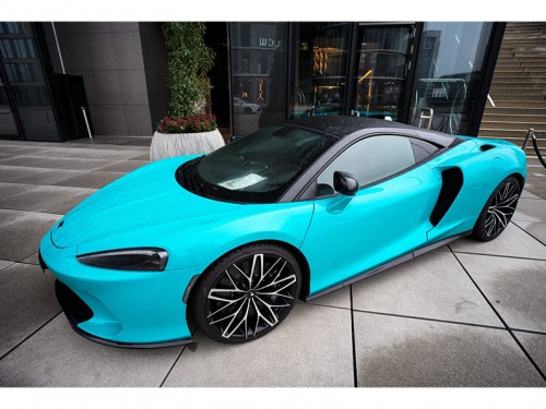 TU/e-Student Huurde een McLaren in Dubai – Zo Lukte Het