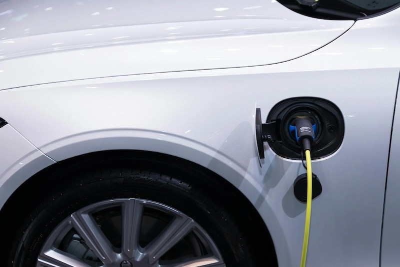 Tijd voor een elektrische auto, dit zijn 4 dingen die je van tevoren moet regelen!