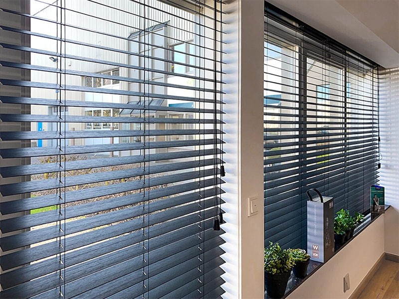 Meer privacy en sfeer in huis? Dit zijn de trends in raamdecoratie
