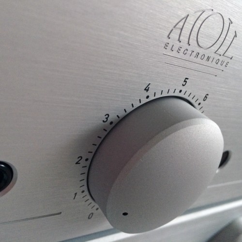 Atoll IN100 Signature stereo versterker