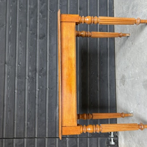 Houten cafétafel