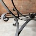Ronde, eiken, tafel met metalen onderstel